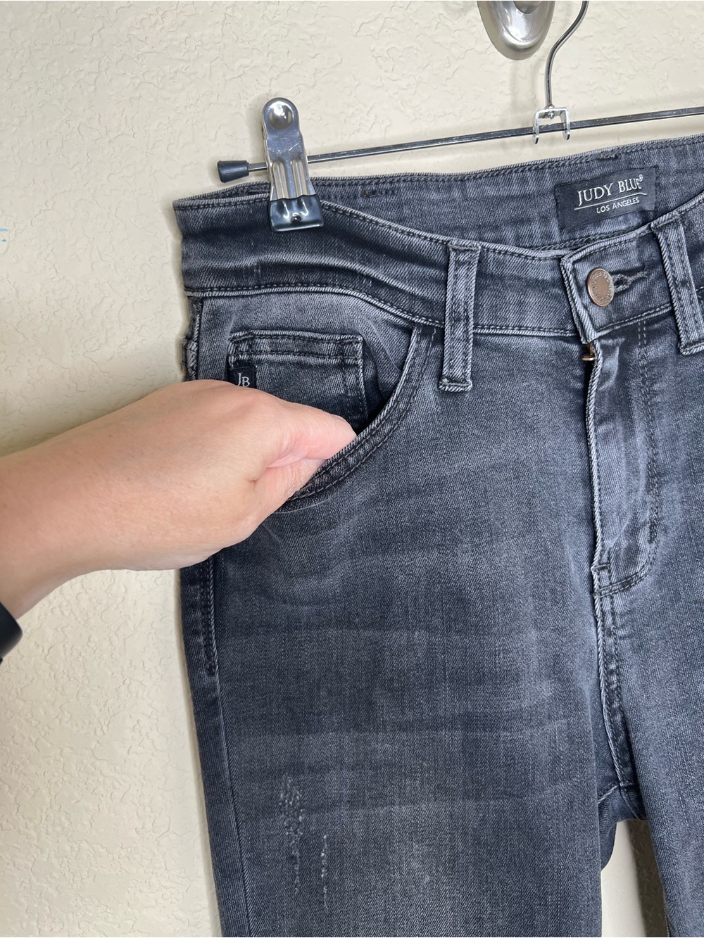 NTM: Judy Blue Skinny Jeans Size 5/27 Black Gray Wash Raw Hem Stretch Denim - Picture 7 of 16